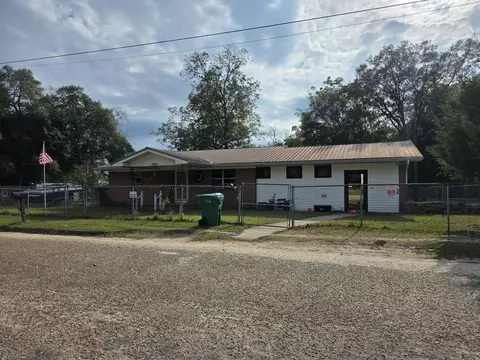 22594 W Eighth Avenue Ave, Florala, AL 36442