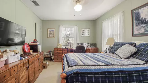 Bedroom - 1981 Parrish Rd, Florala, AL 36442 photo 6 of 7