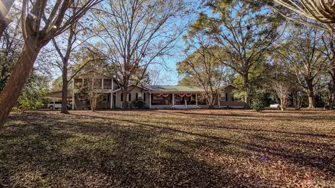 1981 Parrish Rd, Florala, AL 36442