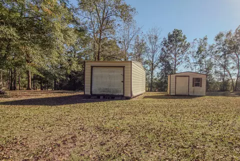 Exterior - 1981 Parrish Rd, Florala, AL 36442 photo 7 of 10
