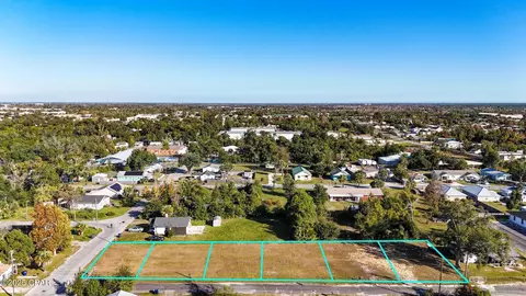 2911 E 5th Ct, Panama City, FL 32401