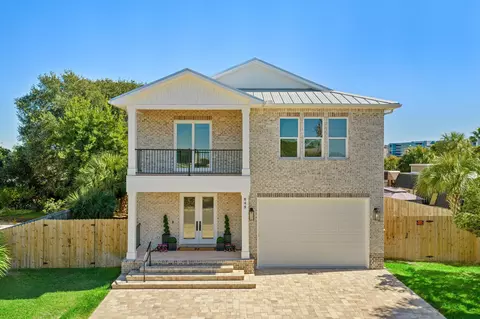 848 Tropic Ave, Fort Walton Beach, FL 32548