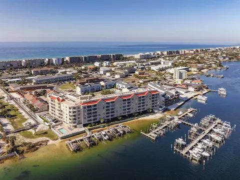 321 Bream Ave #205, Fort Walton Beach, FL 32548