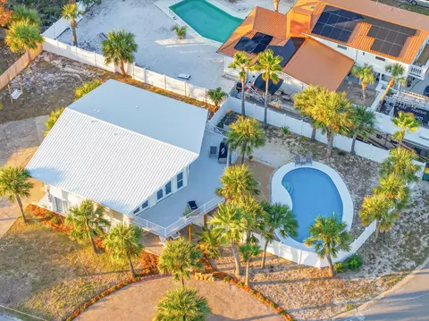 417 Cobia Ave, Fort Walton Beach, FL 32548