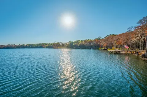 516 Blue Pond Cir, Ponce De Leon, FL 32455