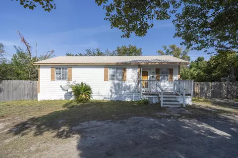 2717 E 6th Ct, Panama City, FL 32401