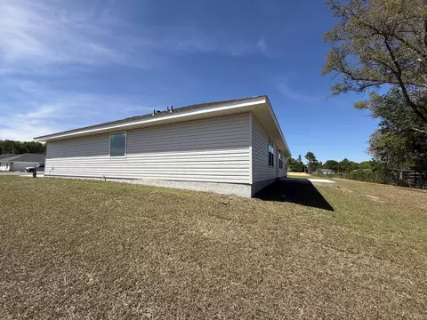 Exterior - 6014 Crocket Cv, Crestview, FL 32539 photo 5 of 7