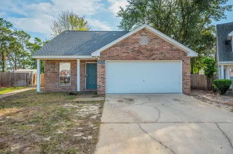 433 Forest Glen Pl, Mary Esther, FL 32569
