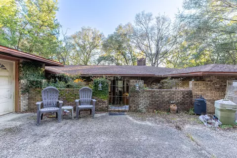 4444 Sundance Way, Holt, FL 32564