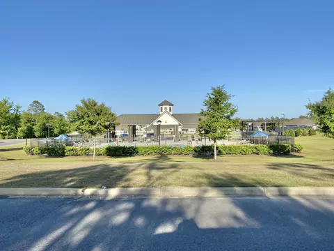Other - 337 Flounder St, Crestview, FL 32539 photo 2 of 9