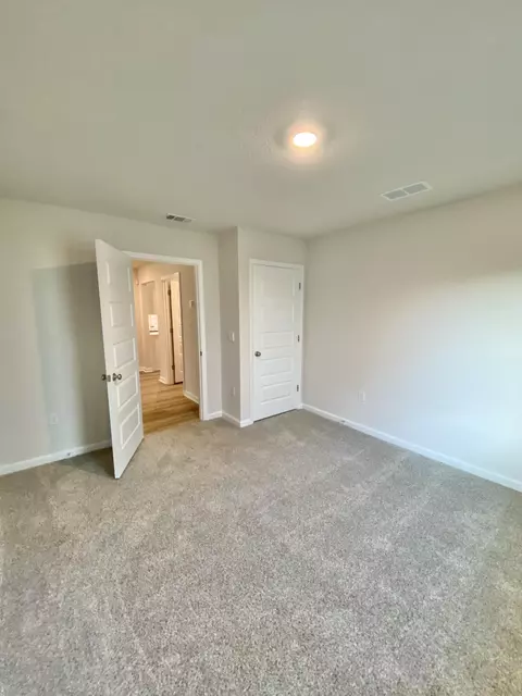 Bedroom - 337 Flounder St, Crestview, FL 32539 photo 4 of 6