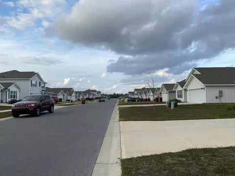 View/Area - 337 Flounder St, Crestview, FL 32539 photo 1 of 2