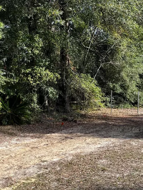01 Hill St, Defuniak Springs, FL 32435