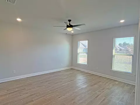 303 E Tweet St, Freeport, FL 32439 photo 11