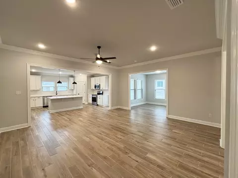 303 E Tweet St, Freeport, FL 32439 photo 6