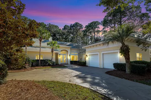 2928 Pine Valley Dr, Miramar Beach, FL 32550
