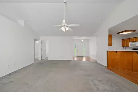 Living - 538 Tikell Dr, Crestview, FL 32536 photo 6 of 7