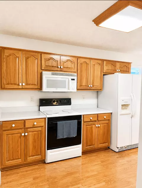 Kitchen - 538 Tikell Dr, Crestview, FL 32536 photo 2 of 2