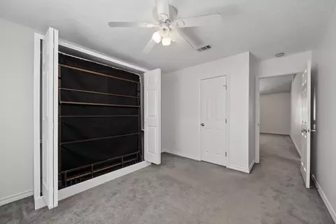 Bedroom - 538 Tikell Dr, Crestview, FL 32536 photo 5 of 9