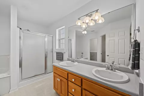 Bath - 538 Tikell Dr, Crestview, FL 32536 photo 1 of 5