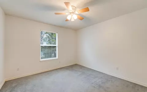 Bedroom - 538 Tikell Dr, Crestview, FL 32536 photo 3 of 7