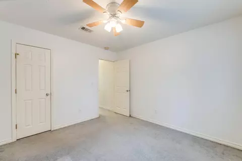 Bedroom - 538 Tikell Dr, Crestview, FL 32536 photo 2 of 7