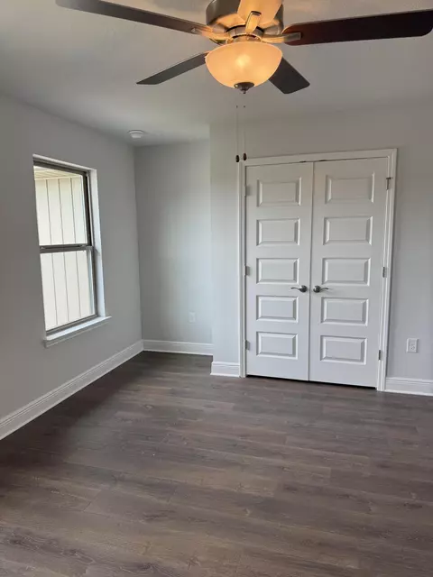 Bedroom - 185 Ridgeway Cir, Crestview, FL 32536 photo 3 of 6