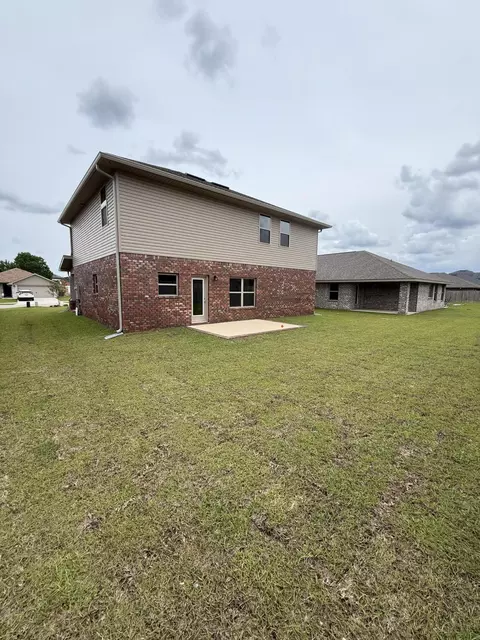 Exterior - 185 Ridgeway Cir, Crestview, FL 32536 photo 3 of 3