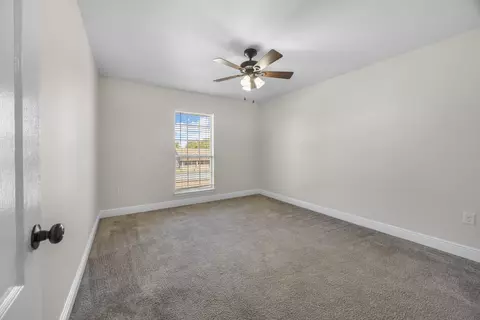 Bedroom - 2392 Agerton St, Crestview, FL 32536 photo 9 of 10