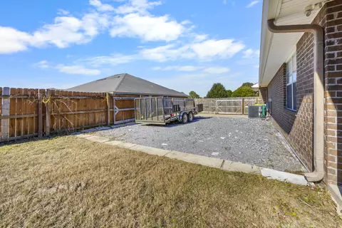 Exterior - 2392 Agerton St, Crestview, FL 32536 photo 10 of 15