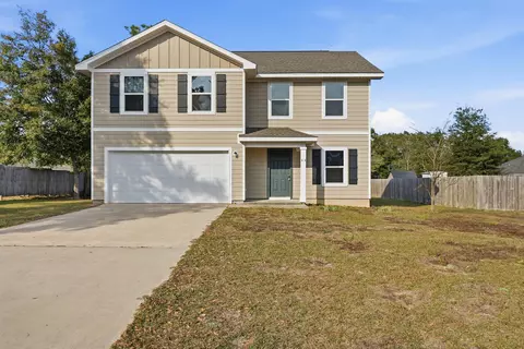 69 Windy Hill Dr, Defuniak Springs, FL 32433