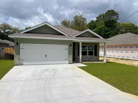 89 Hawkins Rd, Fort Walton Beach, FL 32547