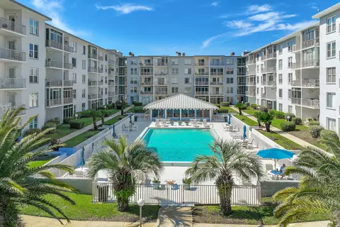 3857 Indian Trl #108, Destin, FL 32541
