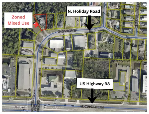 139 N Holiday Rd, Miramar Beach, FL 32550