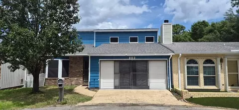 803 Holbrook Cir, Fort Walton Beach, FL 32547