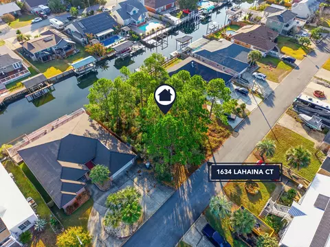 1634 Lahaina Ct, Gulf Breeze, FL 32563