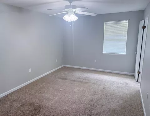 Bedroom - 5496 Monterrey Rd, Crestview, FL 32539 photo 1 of 4