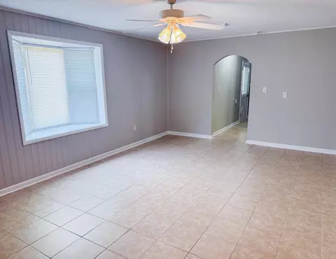 Living - 5496 Monterrey Rd, Crestview, FL 32539 photo 3 of 3