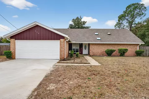 820 Laurel Dr, Fort Walton Beach, FL 32547