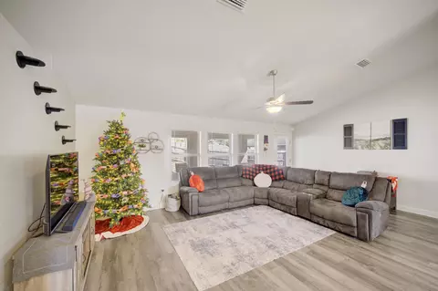 Living - 2045 Broad St, Crestview, FL 32536 photo 1 of 1