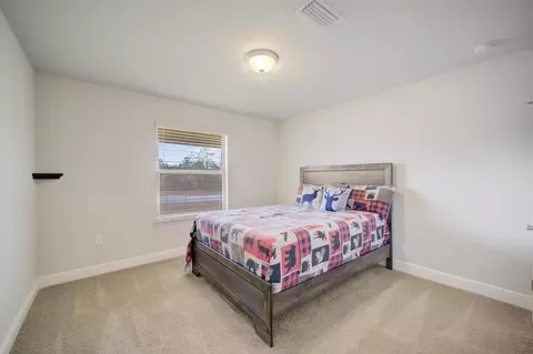 Bedroom - 2045 Broad St, Crestview, FL 32536 photo 4 of 9