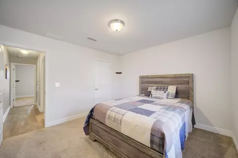 Bedroom - 2045 Broad St, Crestview, FL 32536 photo 8 of 9