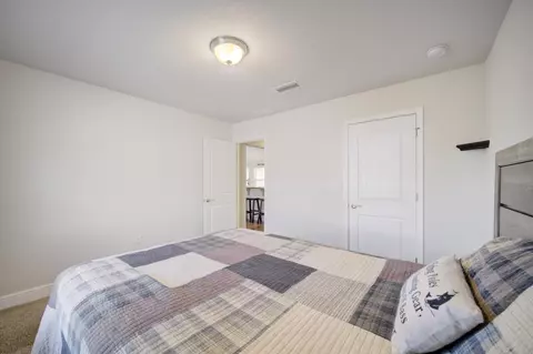 Bedroom - 2045 Broad St, Crestview, FL 32536 photo 9 of 9