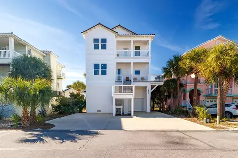1421 Sonata Ct, Navarre, FL 32566