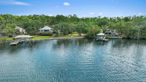 448 Holly Point Rd, Freeport, FL 32439 photo 10