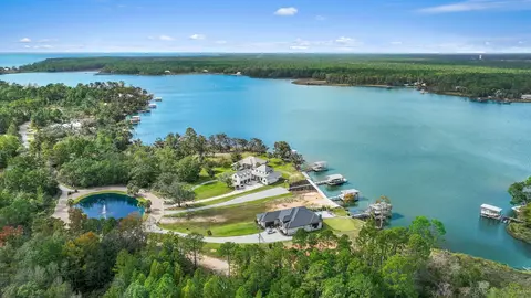 78 Lagrange Cove Cir, Freeport, FL 32439 photo 6