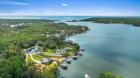 78 Lagrange Cove Cir, Freeport, FL 32439 photo 7