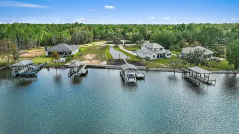 78 Lagrange Cove Cir, Freeport, FL 32439 photo 11