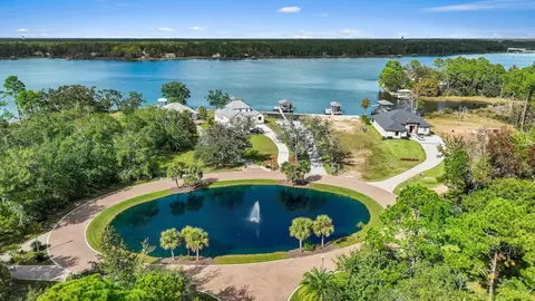 78 Lagrange Cove Cir, Freeport, FL 32439 photo 3