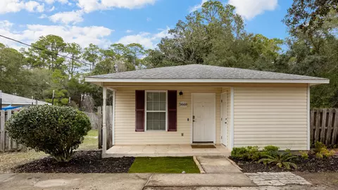 5668 Charter Cir, Gulf Breeze, FL 32563